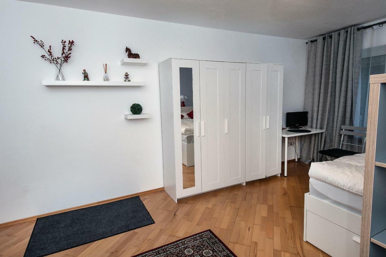 Lovely Studio In Augsburg Buitenkant foto